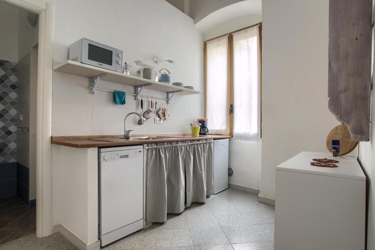Вілла Casa A 2 Passi Dal Mare Con Patio Privato Імперія Екстер'єр фото